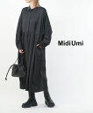 【40%OFF】【LINEクーポン有】ミディウミ Midi-Umi ワンピース ドレス ブラック 無地 長袖 ロング丈 体型カバー サテン 前開き ラウンドカラ...