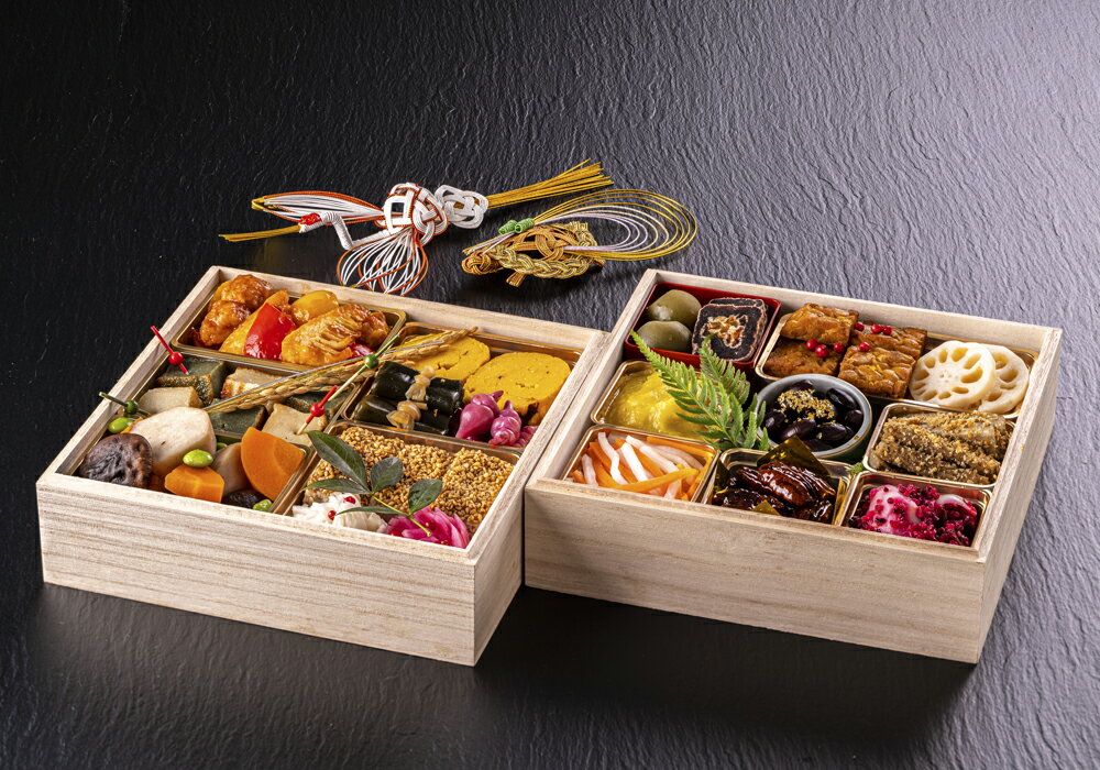 【おせち・お正月】【送料無料】無添加・オーガニック自然派ヴィーガン生おせち二段 2～3人前【冷蔵】※メーカー直送品【代引不可・同梱不可】【配送時間指定不可】みどりえ