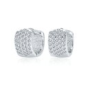 Bling Jewelry 「クラシックなブライダル4つの列のキュービックジルコニアパヴェクリアCZワイドハギーフープイヤリング、女性用シルバープレート真鍮製、直径0.5インチ」