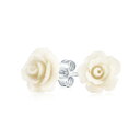 Bling Jewelry 「ロマンチックで繊細なフローラル3D彫刻のクリームオフホワイトの花のスタッドピアス。女性、ティーン、母親向けのシルバープレート仕上げ。」