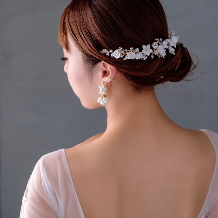 ウェディング ヘッドドレス【ケース付き】【ホワイト フラワー ゴールド ティアラ 】ヘッドアクセ ヘア..