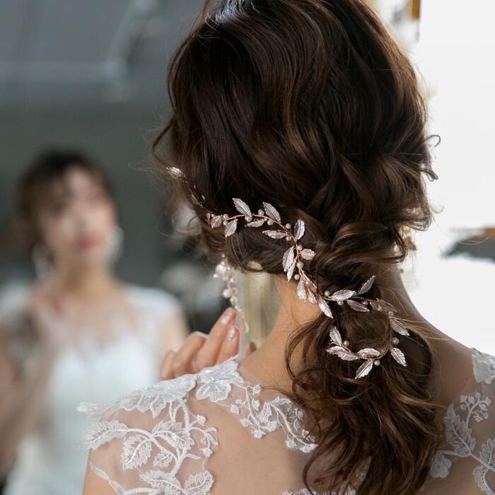 ウェディング ヘッドドレスウェディング ヘアアクセリー カチューシャ パール ヘッドアクセサリー ブライダル 髪飾り 花 小枝アクセサリー ブライダルアクセサリー リーフ フラワー ウエディング 小物 結婚式 アクセサリー 和装