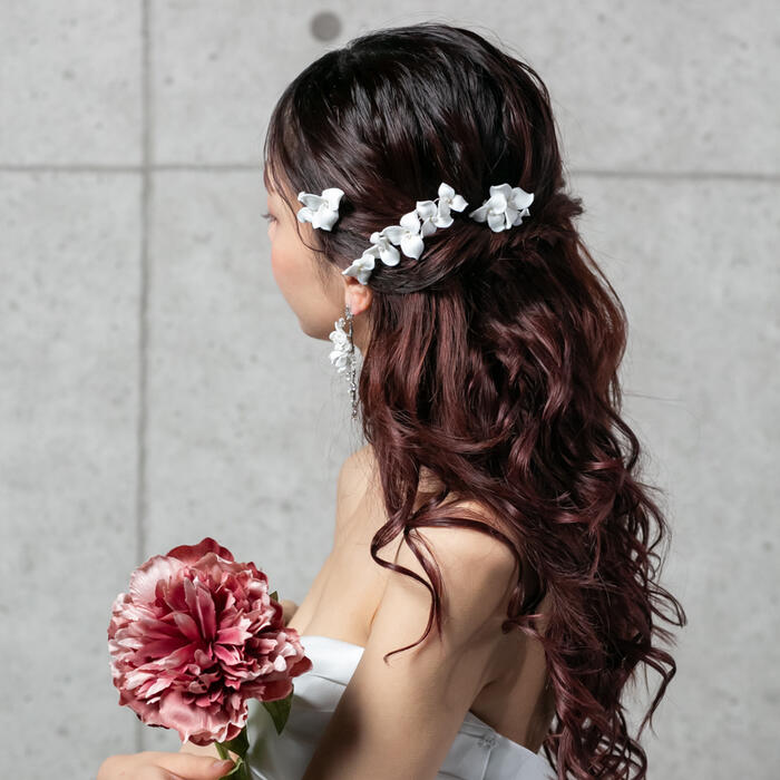 ウェディング ヘッドドレス【ケース付き】　【ホワイト フラワー ヘッドドレス 3P】ブライダル アクセサリー ヘッドアクセサリー ヘア..