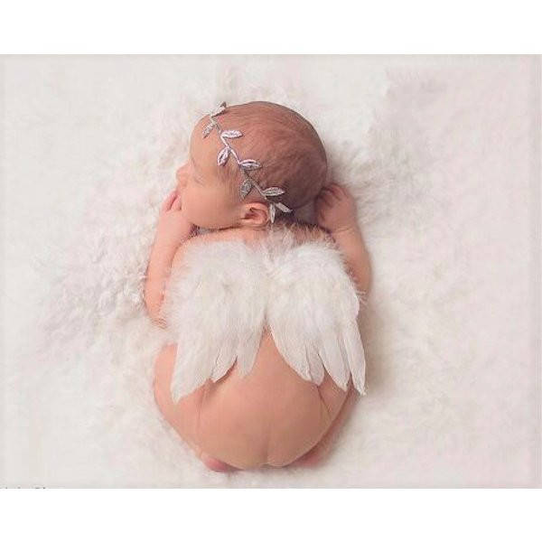赤ちゃん お昼寝アート 天使の羽 ベビー 寝相アート ニューボーンフォト 記念写真