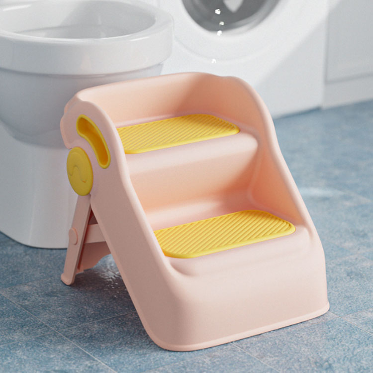 プチギフト雑貨店 BLISSFULの折りたたみ 脚立 折り畳み キッズ ステップチェア キッズステップ ステップ 2段 子ども こども 手洗い ふみ台 トイレ ステップ台 おしゃれ 子供 折りたたみステップ 滑り止め付き 踏み台 玄関 庭 北欧 幼児 足置き台 洗面所 台所 軽量 お手伝い トイレトレーニング｜アングル3