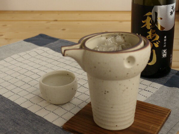 Rakuten - 【ヤマ亮横井,美濃焼 】ゆらり冷酒器 1合・粉引 徳利＆猪口1個【オレンジページ掲載の冷酒の器】【楽ギフ_のし】【楽ギフ_のし宛書】【bloom-plus】