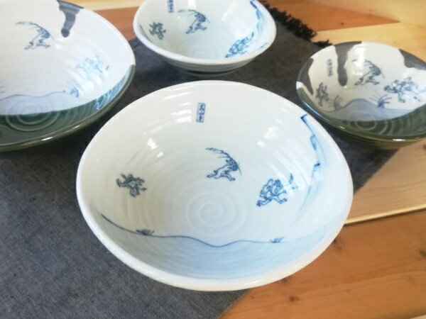 Rakuten - 美濃焼 鳥獣戯画 たわみ鉢