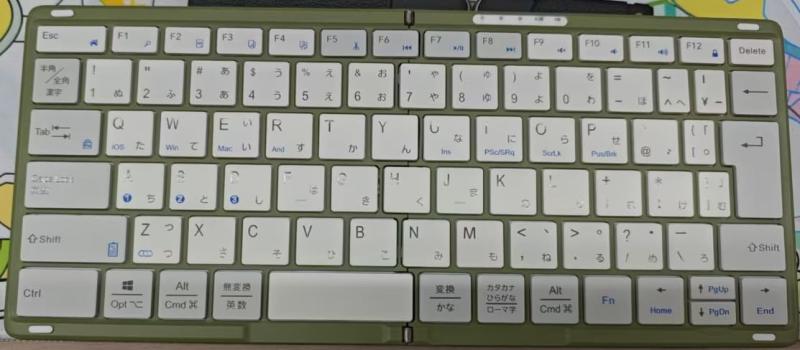 折りたたみキーボード 革新進化版 標準JIS配列 2つ折り畳み式 日本語配列 大型のEnterキー 左右shiftキー 左右Altキー