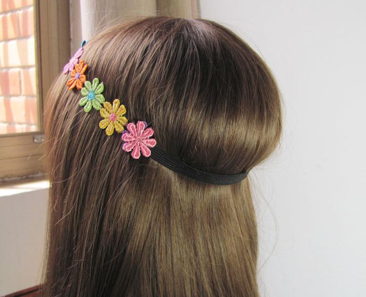 ・カテゴリ: ヘアアクセサリー・スタイル: 韓国風・主な素材: 絹・種類: ヘアバンド、ヘアゴム・対象: 女性用・モチーフ: 花柄・適用シーン: 旅行記念、結婚式