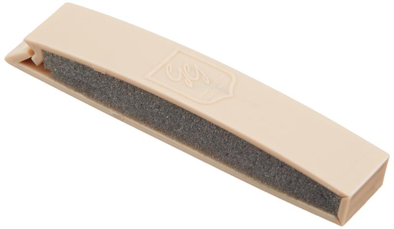 弦楽器専用ミュート 弱音器 GG-022263世界で最初の弦楽器専用ミュート長さ:約8.5cm 厚み:最大約1.3cm 弦はさみ部分:約6.5cm