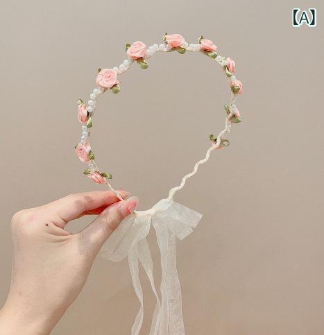bloomelierのカチューシャ キッズ 女の子 花冠 パール リボン 発表会 結婚式 七五三 お呼ばれ パーティー フォーマル かわいい プリンセス ヘアアクセサリー ヘッドドレス｜アングル2