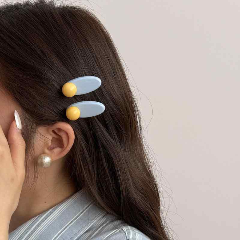 ・カテゴリ: ヘアアクセサリー・スタイル: 韓国風・スタイル分類: 清新スイート・素材: プラスチック/樹脂・対象: 女性・種類: ダックビル・カラー: ブルー・形状: 柳葉、楕円、一字、長条楕円・流行要素: ライン、幾何