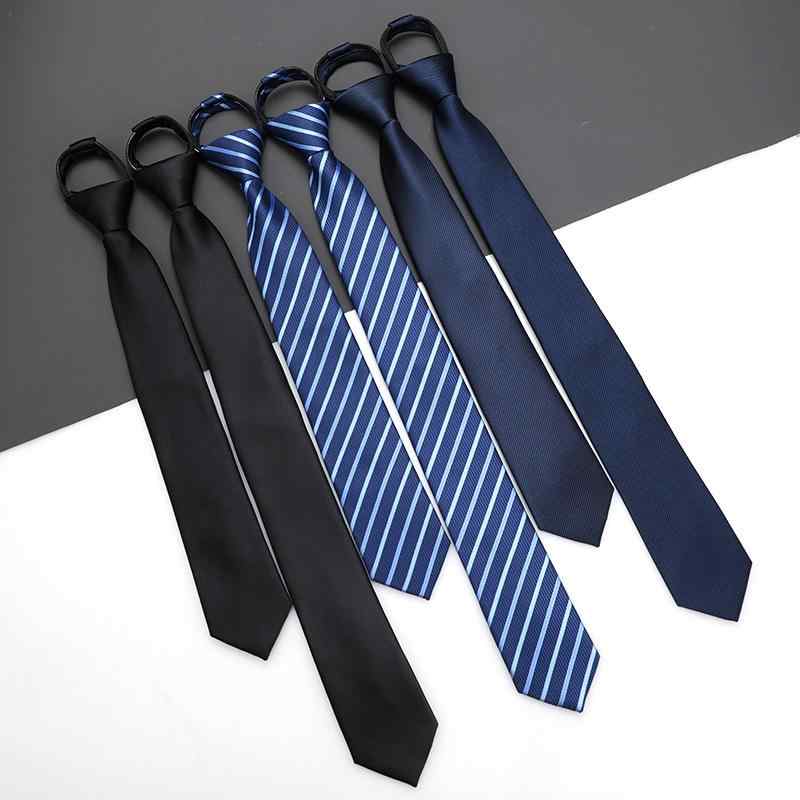 ・製品カテゴリ: ネクタイ・素材: ポリエステル・裏地素材: ポリエステル・形状: 矢印型・加工方法: ジャカード織り・加工技術: 先染め・スタイル: フォーマル・着用スタイル: 結び不要・性別: ユニセックス・対象年齢: 大人・おすすめのシーン: ビジネス、宴会、結婚式・カラー: ブラック光沢, ブルー暗めストライプ, ネイビー無地, ネイビー細紋, シーブリーズブルー, ブラック細紋, ビジネスブラックチェック, スタイリッシュチェック・幅: 5cm, 6cm, 7cm, 8cm・長さ: 通常, ショート