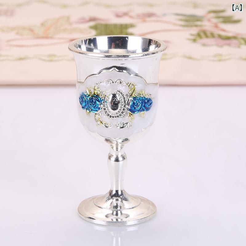 bloomelierの酒器 ショットグラス スピリッツグラス ミニカップ メタル製 ライトラグジュアリー ヨーロピアン レトロ ヴィンテージ 高級感 おしゃれ ユニーク 自宅用 インテリア オブジェ 置物｜アングル2