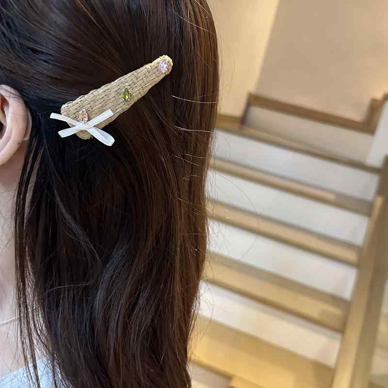 ヘアアクセサリー レディース レトロ 個性的 編み込み リボン ラインストーン BBクリップ 前髪 ヘアピン エレガント 上品 髪留め 普段使い 夏 ベージュ カーキ