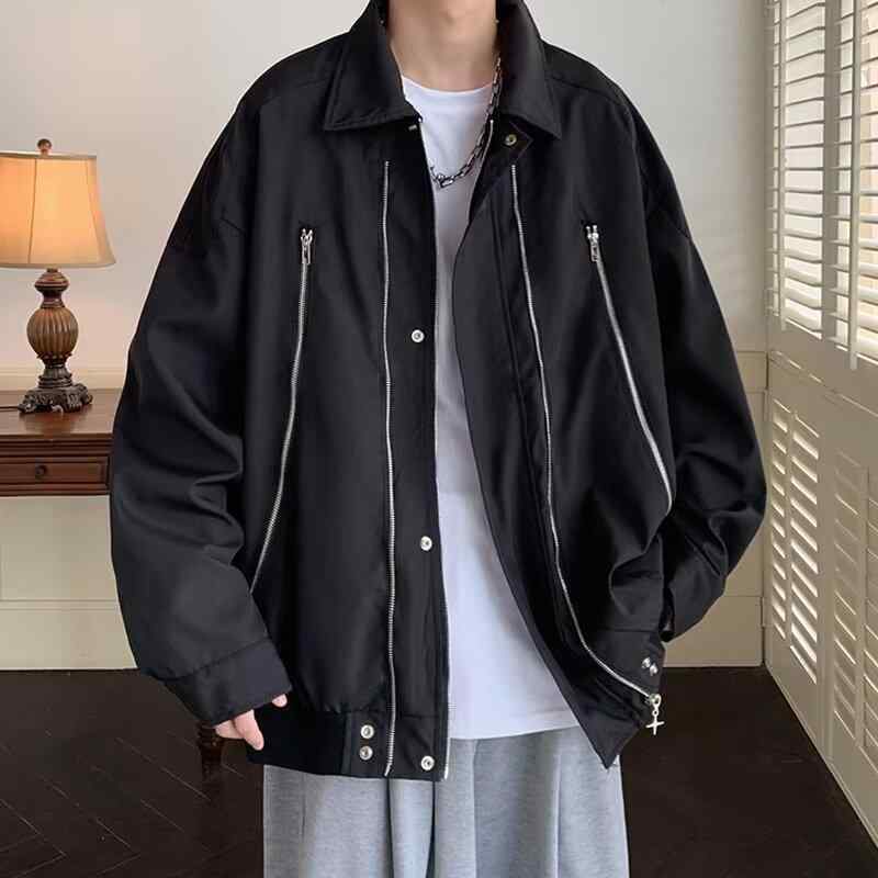 ・カテゴリ: ジャケット・スタイル: 香港風、青春流行・対象年齢: 18～24歳・ネックライン: ターンカラー・フィット: ルーズフィット・前立て: ジッパー・厚さ: 普通・柄: 無地・生地: 化学繊維混紡・主な素材: ポリエステル・裏地: アセテート・シーン: カジュアル・デザイン詳細: マルチポケット・裾デザイン: ストレートヘム・加工: ノーアイロン・着丈: レギュラー・ポケットスタイル: 立体パッチポケット・着用方法: アウター・袖丈: 長袖・カラー展開: ブラック、グリーン・サイズ展開: M、L、XL、XXL・袖タイプ: レギュラー袖・性別: 男性