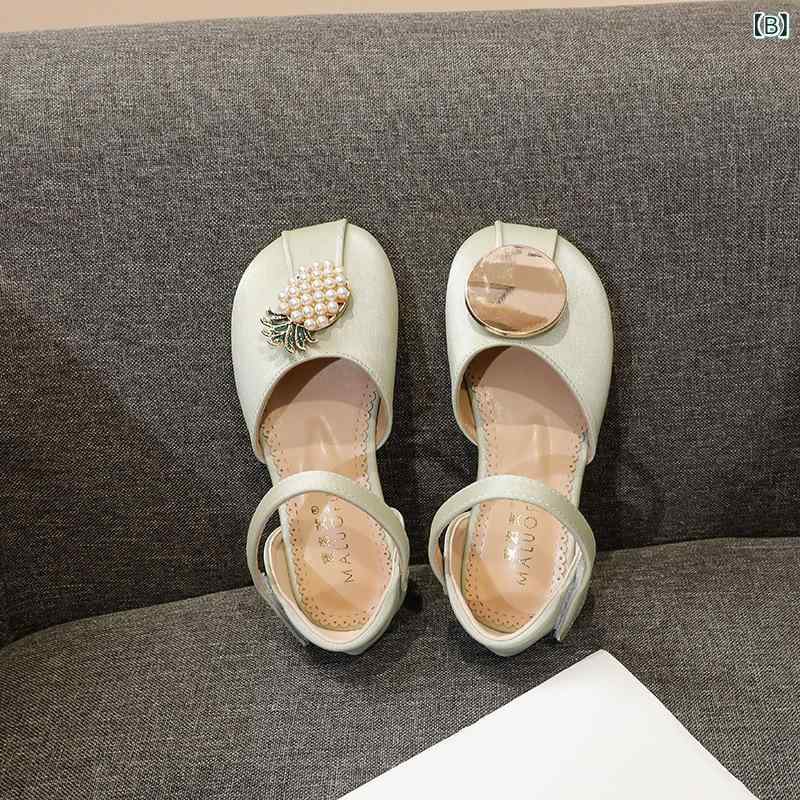 サンダル 女の子 子供 夏 新商品 プリンセスデザイン やわらか底 つま先保護 スト...