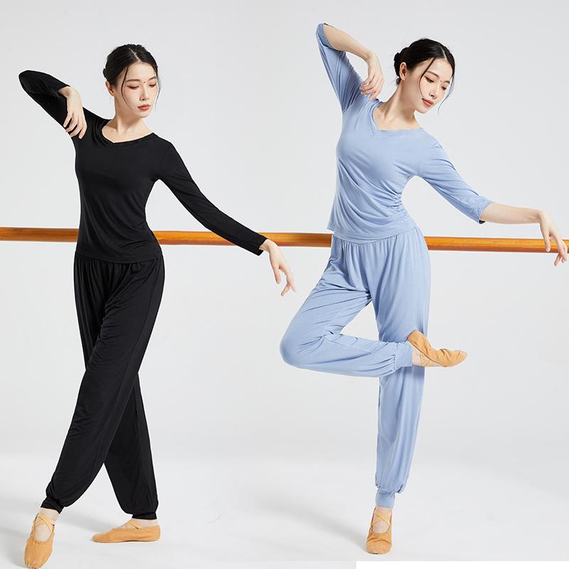 Rakuten - ヨガウェア レディース Vネック モダール コットン セットアップ フィットネス ダンス トレーニング スポーツ 体型補正 大きいサイズ ゆったり 新登場