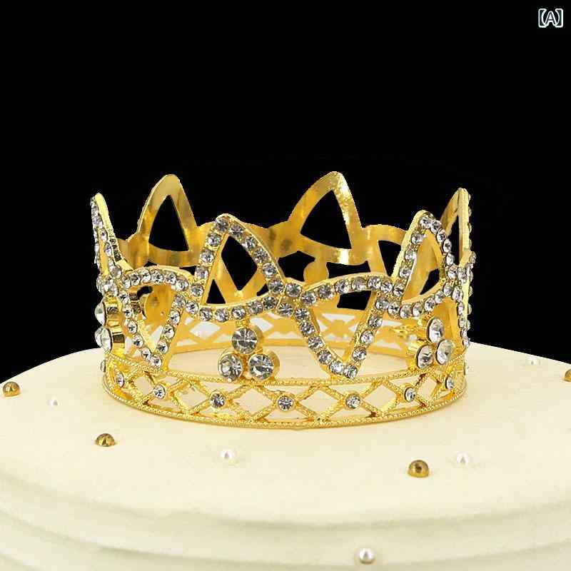bloomelierの頭飾り 子供 女の子 王冠 ジルコニア装飾 リボン ケーキモチーフ フラワーデザイン ティアラ ヘアアクセサリー 誕生日 発表会 結婚式 ギフト｜アングル2