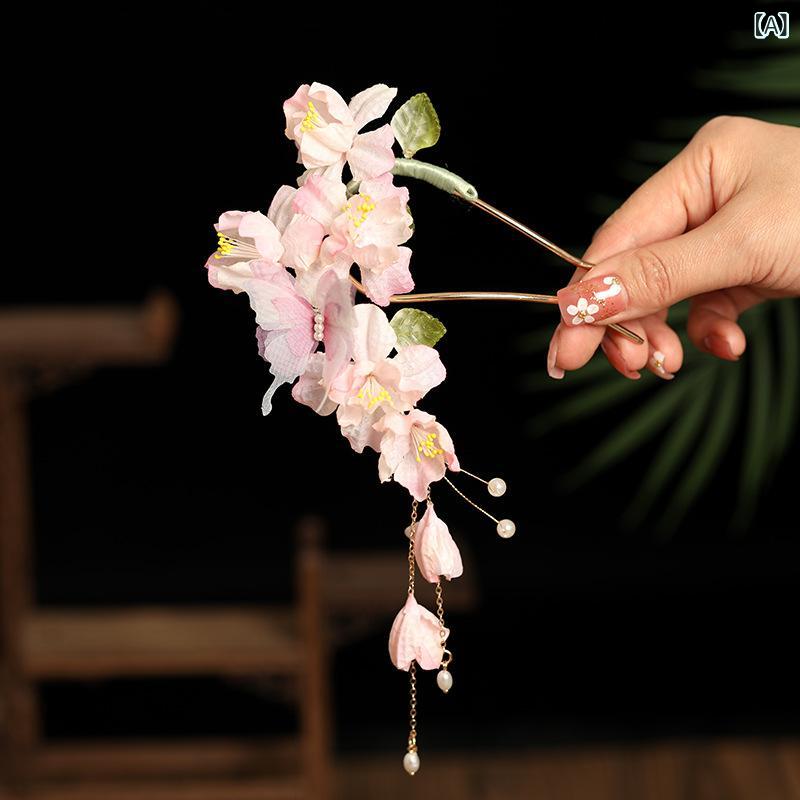 髪飾り レディース ヘアアクセサリー かんざし 花簪 桃花柄 蝶々モチーフ 流蘇タッセル 揺れる簪 大型 U字ピン 唐風 古風 布製 フラワー かわいい おしゃれ 普段使い レトロ