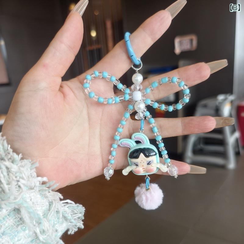 キーホルダー レディース かわいい リボン ビーズ 人形 ファーチャーム バッグチャ...