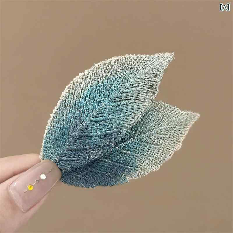 Rakuten - ヘアアクセサリー BBクリップ レディース 刺繍葉 グラデーション 青 緑 紫 サイドヘア 前髪 布製 爽やか スイート 優雅 少女 ハンドメイド リゾート かわいい おしゃれ 普段使い ヘアアレンジ