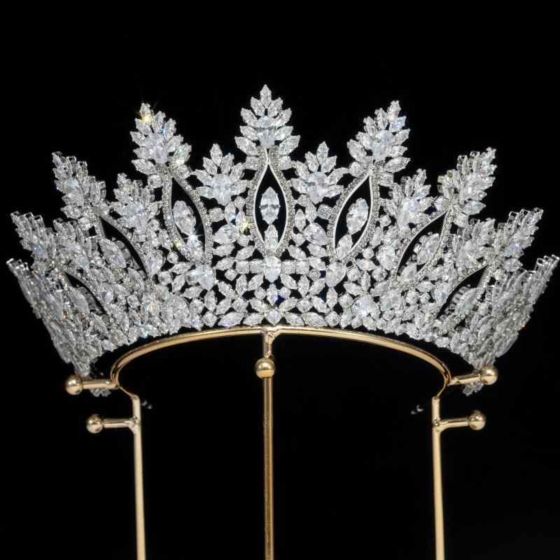 ティアラ レディース 花嫁 王冠 ジルコニア ヘッドドレス 結婚式 金属 電気メッキ加工 シルバー ゴールド ローズゴールド