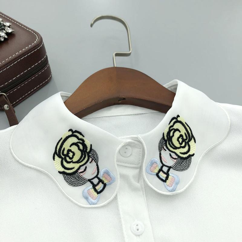 襟アクセサリー フェイクカラー 付け襟 ドール領 スタンドカラー ふんわり領 かわいい 高級感 レトロ ヴィンテージ 白 ポリエステル 合成繊維 美人刺繍 刺繍柄 秋 リラックス カジュアル 普段使い おしゃれ 大人
