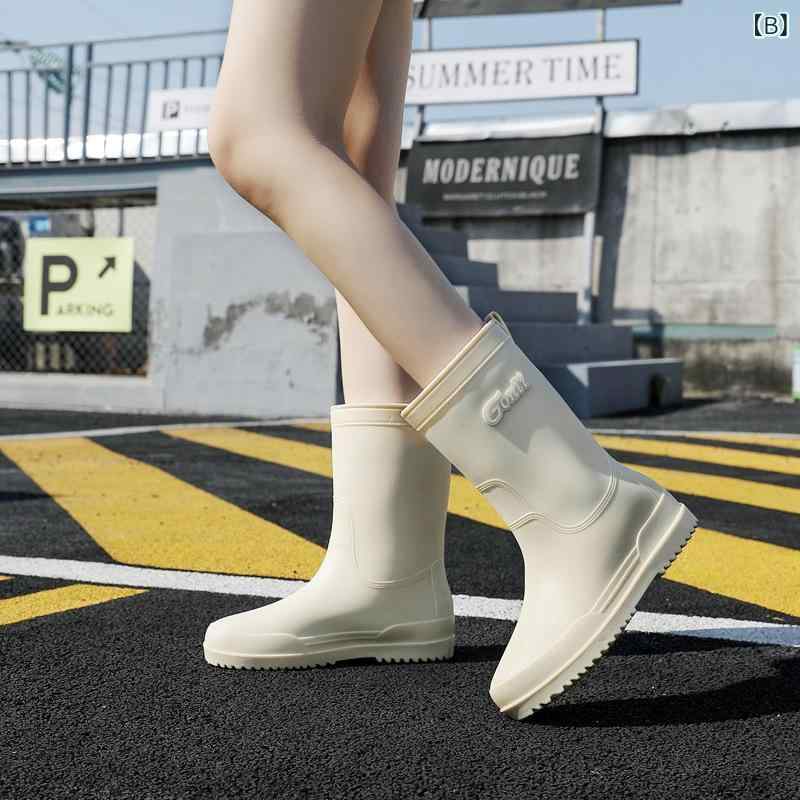 Botas de lluvia para mujer Longitud media Impermeable Resistente al frío Agujero trasero Antideslizante Resistente al desgaste Moda Simple Liso PVC Ligero Fácil de caminar Ligero — vista 3
