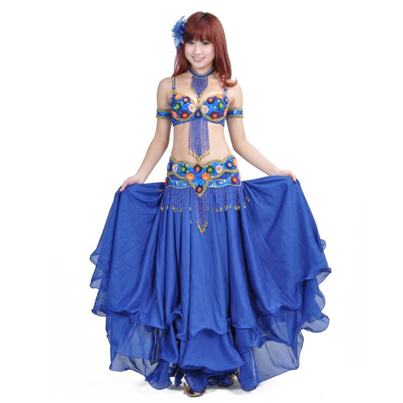 ・カテゴリ: ダンス服・柄: 無地・性別: 女性・適用年齢: 成人・主な素材: シフォン・素材: ポリエステル100%・用途: ベリーダンス、フィットネス、ダンス・カラー展開: イエロー、レッド、ブラック、パープル、シルバー、ローズピンク、ロイヤルブルー、ライトブルー、ピンク・セット内容: ブラジャー+腰帯+ネックレス1+ブレスレット2