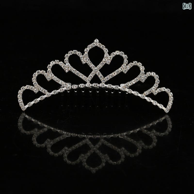 bloomelierのヘアアクセサリー レディース ティアラ カチューシャ ブライダル ウェディング 結婚式 花嫁 クラウン ヘッドドレス パール調 ラインストーン ハート 高級感 上品 ゴージャス 合金｜アングル3
