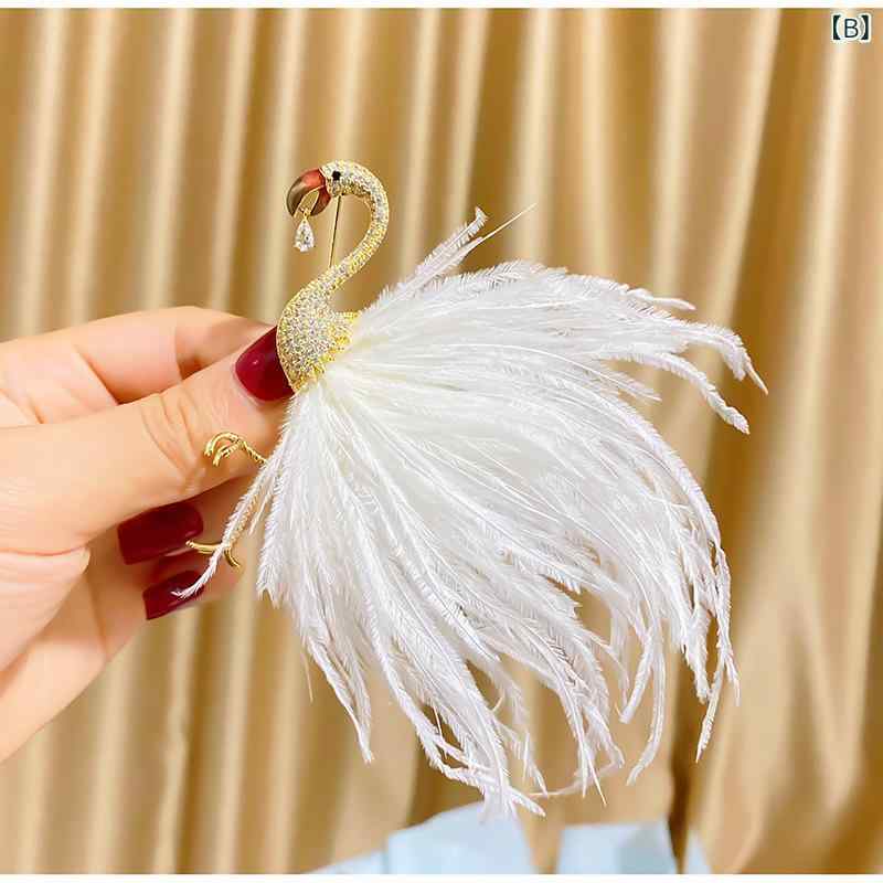 ブローチ レディース ジルコニア フラミンゴ フェザー モチーフ キラキラ 電気メッキ加工 おしゃれ かわいい 胸飾り コサージュ 卒園式 卒業式 入学式 フォーマル カジュアル アクセサリーの商品画像 3