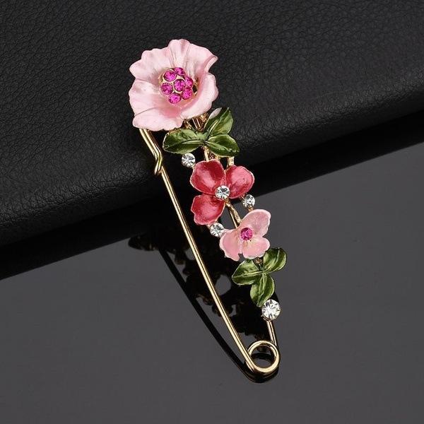 ・種類: ブローチ・素材: 合金・スタイル: 女性用・デザイン: 花モチーフ・加工: 宝石埋め込み・カラー展開: 赤、紫、青・流行要素: ユリ、チューリップ、バラ、カメリア、サボテン、木、蓮の実、紅豆・スタイル: 田園風・スタイル分類: 清新フェミニン