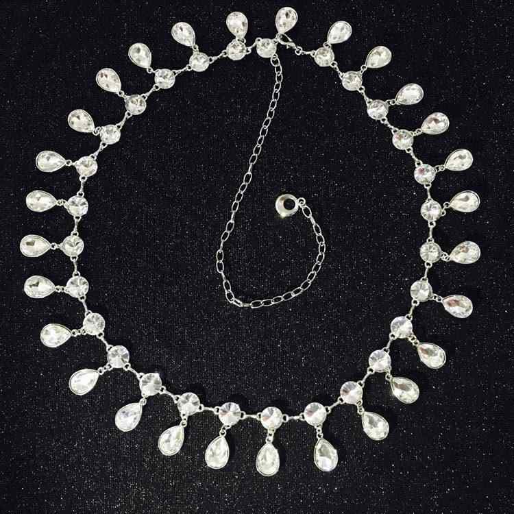 ・素材: 金属・ベルトバックル素材: 合金・留め具: フック・幅: 太め（4cm以上）・長さ: 105-125cm・スタイル: レトロ