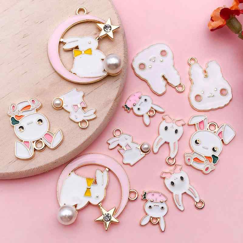 Rakuten - アクセサリーパーツ チャーム レディース イースター バニー ウサギ モチーフ かわいい DIY 合金 金属チャーム 飾り物 手芸 ハンドメイド 素材 キーホルダー