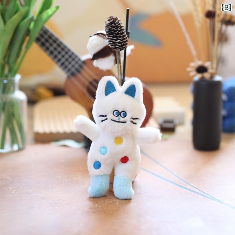 bloomelierのキーホルダー レディース かわいい 猫 ぬいぐるみ マスコット ドット柄 ミニサイズ バッグチャーム キャラクター 通学 プレゼント｜アングル3