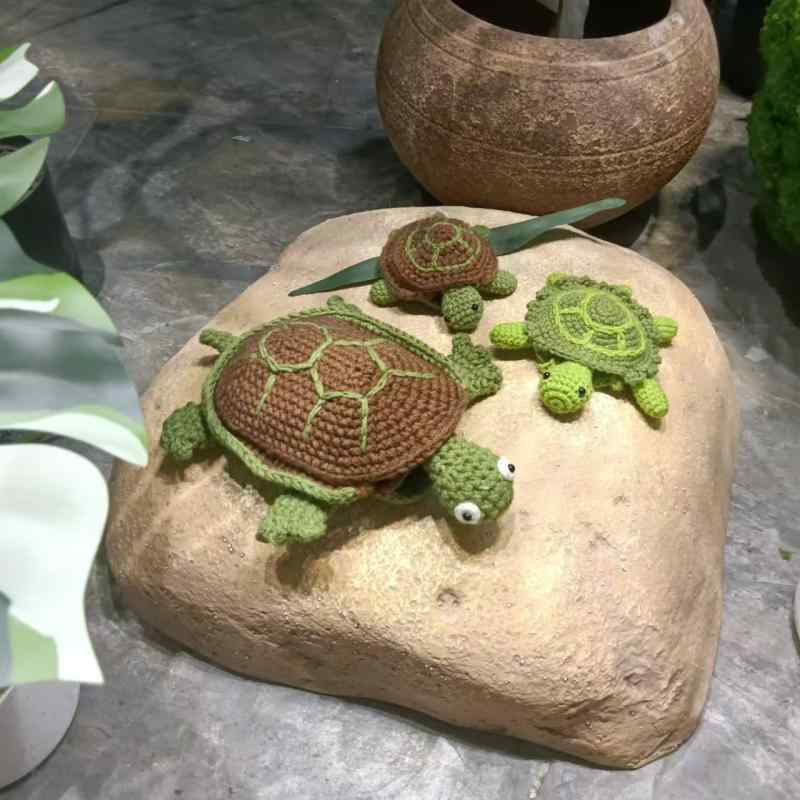 ショルダーバッグ キッズ レディース 親子 ウサギ カメモチーフ 手編み 毛編み かわいい 斜めがけ ミニバッグ ポーチ 携帯入れ 小物入れ 小銭入れ 通学 普段使い お出かけ