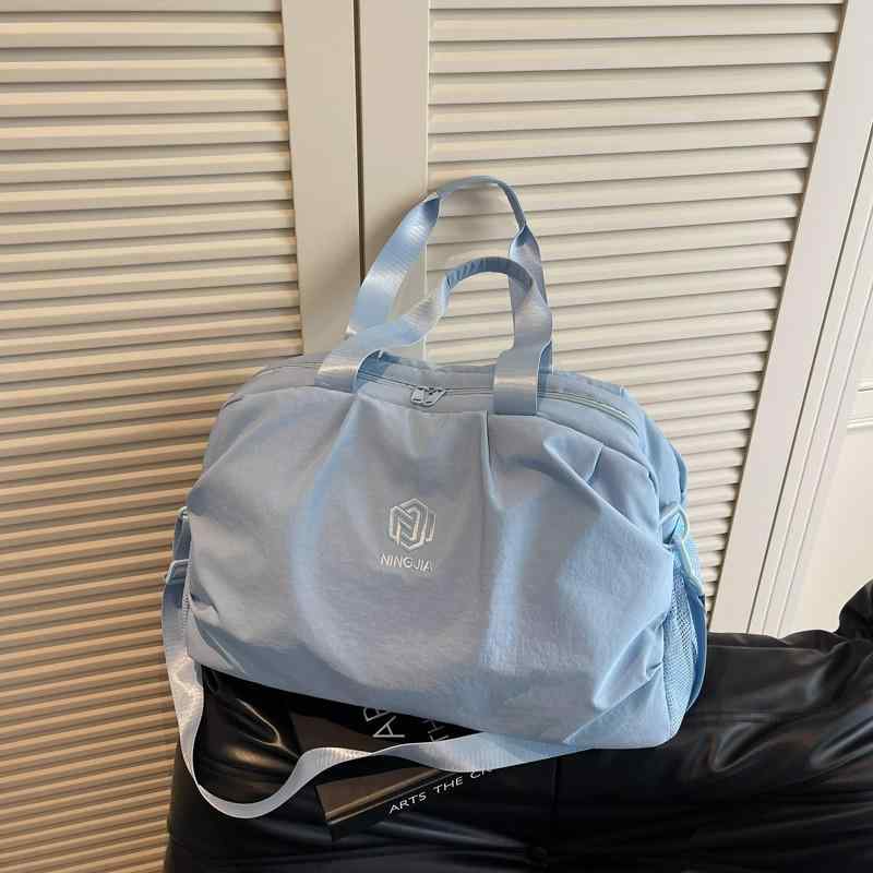 ボストンバッグ 男女兼用 超軽量 旅行 出張 機内持ち込み ジム 撥水 ヨガ 大容量 手提げ 肩掛け 大容量 トラベルバッグ 乾湿分離 シューズ収納 収納袋