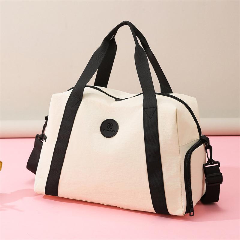 ・容量: 20-35L・主な素材: 牛津布・裏地: ポリエステル・機能: 防水・柄: 無地・スタイル: レジャー・流行要素: プリーツ、ツートン・カラー展開: 米白色、ピンク、グレー、パープル、ブラック・対象: 男女兼用