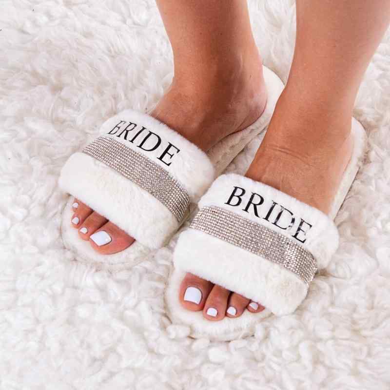 スリッパ レディース ルームシューズ ファー 柔らかい もこもこ 新婦 新婦用 ブラ...