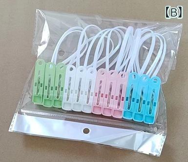 bloomelierの洗濯ばさみ 紐付き 防風 跡がつかない プラスチック ピンチ ハンガーホルダー 物干し 12個入り 小型 持ち運び 旅行 ポータブル ランジェリー 靴下 ミニクリップ｜アングル3