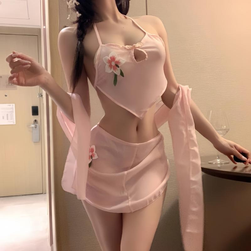 ・カテゴリ: コスチューム・スタイル: セクシー、制服風・対象性別: 女性・カラー展開: レッド（古風セット）、ピンク（古風セット）・サイズ展開: フリーサイズ