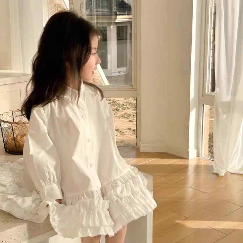 ・カテゴリ: 子供用スカート・スタイル: ペチコート・主な素材: 綿 90%・裏地素材: 綿 90%・対象性別: 女の子・対象年齢: 3〜8歳（対応身長100〜140cm）・柄: 無地・生地加工: 柔軟処理・デザイン: フリル裾、可愛い・カラー展開: アイボリー、ライトブルー、カーキ・サイズ展開: 8229.6cm、9144cm、10058.4cm、10972.8cm、11887.2cm、12801.6cm、7315.2cm
