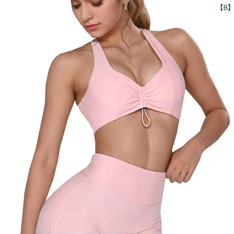 bloomelierのセットアップ レディース ヨガウェア カップ付き キャミソール 半袖 ショートパンツ レギンス 美脚 美尻 ハイウエスト 吸汗速乾 伸縮 スポーツウェア フィットネス ジム ランニング 無地｜アングル3