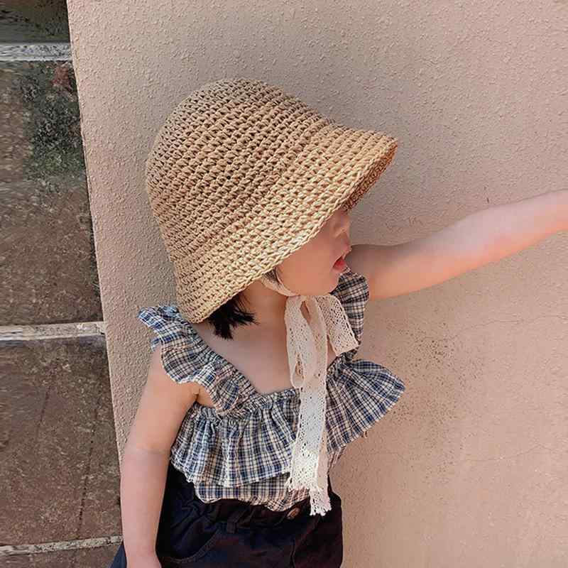 ・カテゴリ: 帽子・対象年齢: 子供（約8ヶ月〜6歳）・スタイル: ナチュラル、フレッシュ、フェミニン・カラー展開: カーキ、オフホワイト、ピンク・サイズ展開: 44-48cm（約8-24ヶ月）、48-52cm（約2-6歳）
