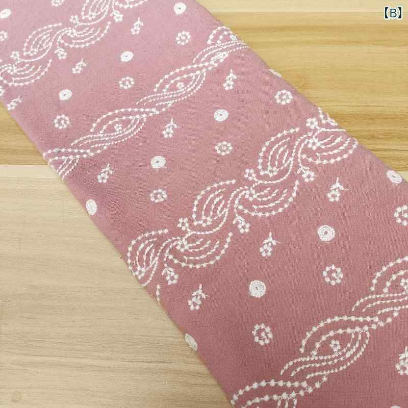 bloomelierの生地 エスニック風 刺繍 コットンリネン 手芸用 140cm幅 花柄 春夏 裁縫用 洋服 バッグ カーテン テーブルクロス クッションカバー ハンドメイド 手作り ライトブルー 肉ピンク サビレッド ディープブルー｜アングル3