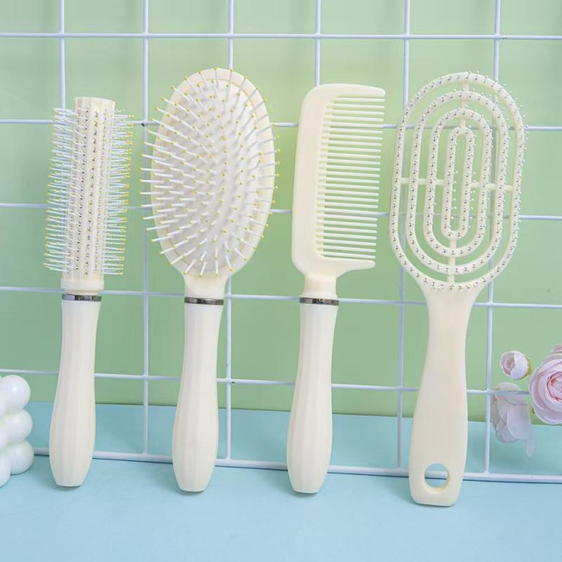 ヘアブラシ レディース ヘアケア 髪に優しい 持ち運び パドルブラシ クッションブラシ マッサージ 頭皮ケア 絡まない 艶髪 ボリュームアップ ロングヘア ウェーブヘア くし 整理 黄色 自宅用 旅行用 bloomelier-10521100 bloomelier パッケージ画像