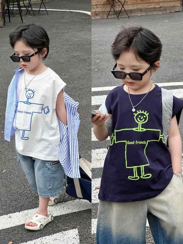 ・カテゴリ: 子供Tシャツ・性別: 男子・スタイル: 韓国風・主な素材: 綿95%・柄: 無地、プリント・厚み: 薄手・袖丈: 半袖・カラー展開: 白、深藍・サイズ展開: 90cm、100cm、110cm、120cm、130cm、140cm・対象年齢: 3～8歳