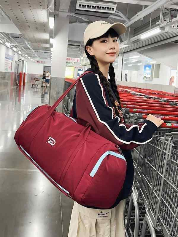 ボストンバッグ レディース メンズ 大容量 防水 撥水 軽量 肩掛け 斜めがけ 手提げ スポーツバッグ ヨガバッグ ジムバッグ 旅行バッグ トラベルバッグ 折りたたみ キャリーオンバッグ シンプル 出張 部活