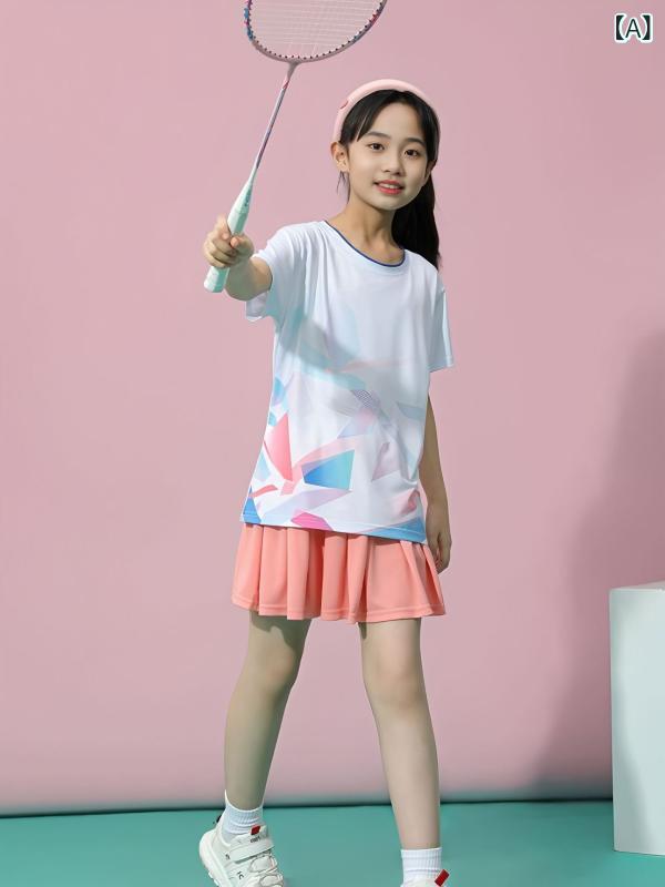 ・対象年齢: 子ども・性別: ユニセックス・柄: 迷彩・素材: ポリエステル ・裏地素材: ポリエステル ・対応シーン: ランニング、スポーツトレンド、バドミントン・テニス、その他球技・カラー展開: ホワイト、ピンク、ブルー、グリーン、宝ブルー、ブラック、パープル・サイズ展開: 3XS、2XS、XS、S、M、L、XL、XXL、3XL、4XL・対応スポーツ: バドミントン